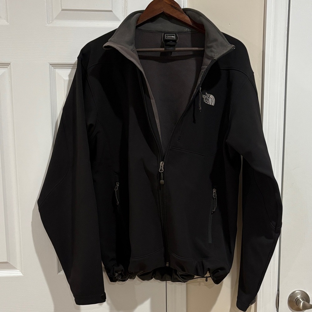 The North Face Men's Black Performance Jacket - Picture 2 of 4